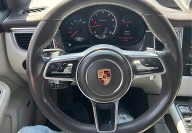 PORSCHE Macan 2017 - Thumbnail 6