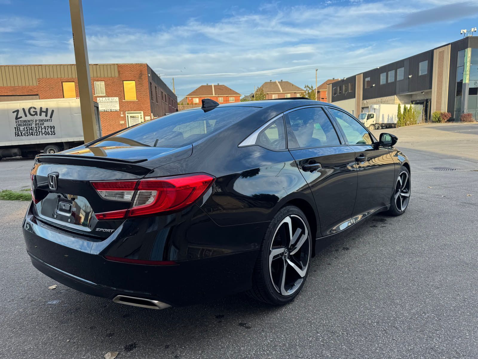 Honda Accord 2018 - Thumbnail 5