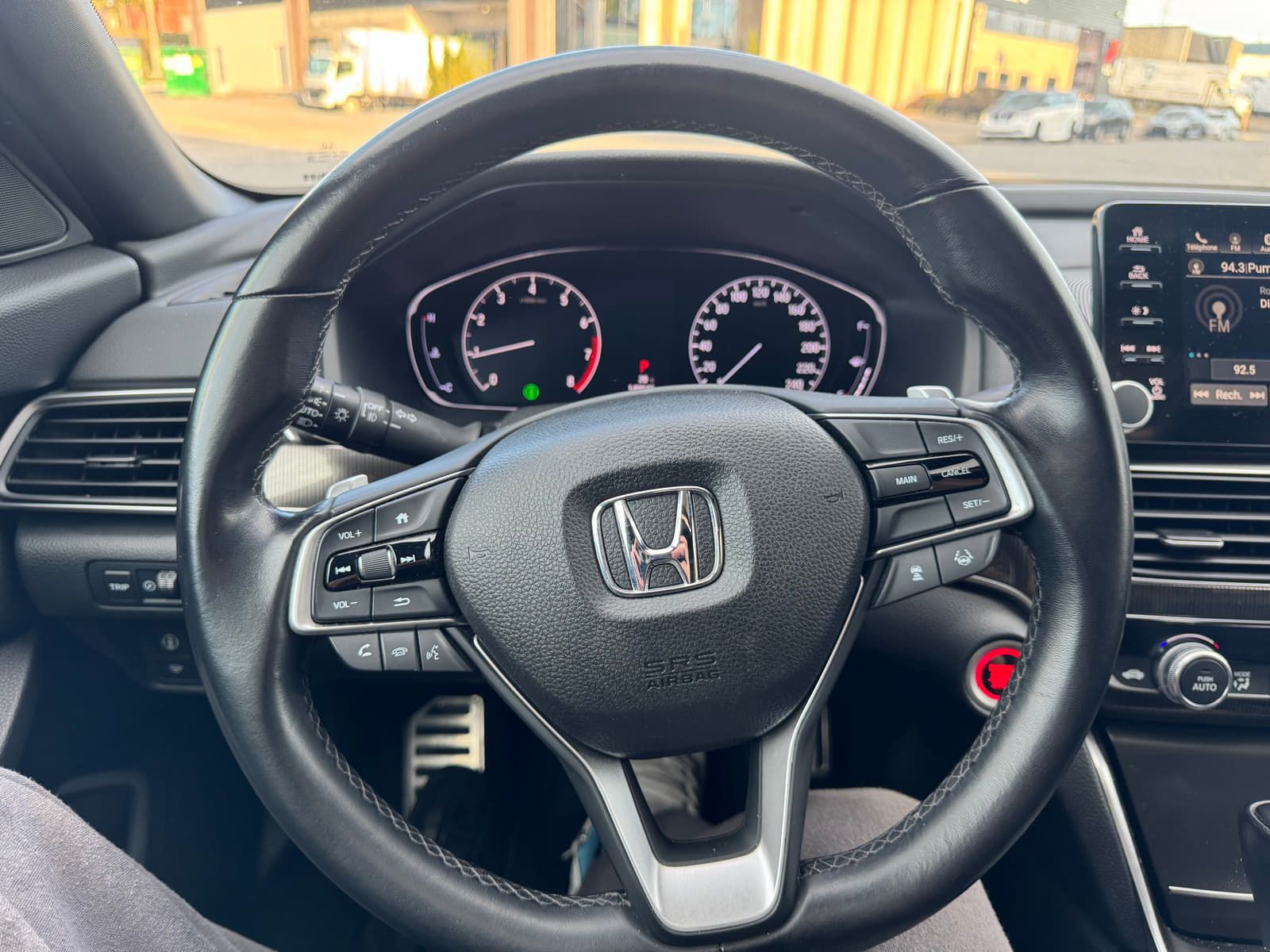 Honda Accord 2018 - Thumbnail 12