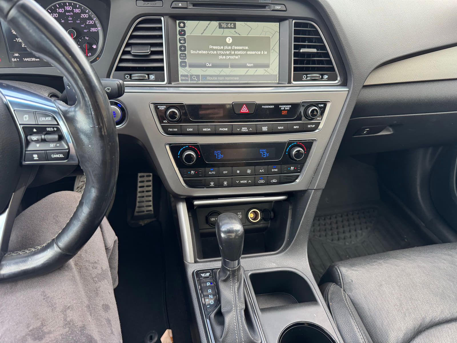 Hyundai Sonata 2015 - Image 12