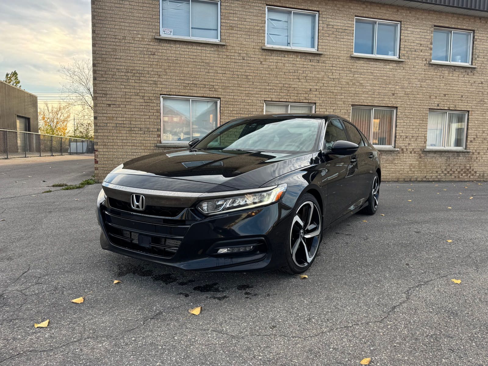 Honda Accord 2018 - Image 13