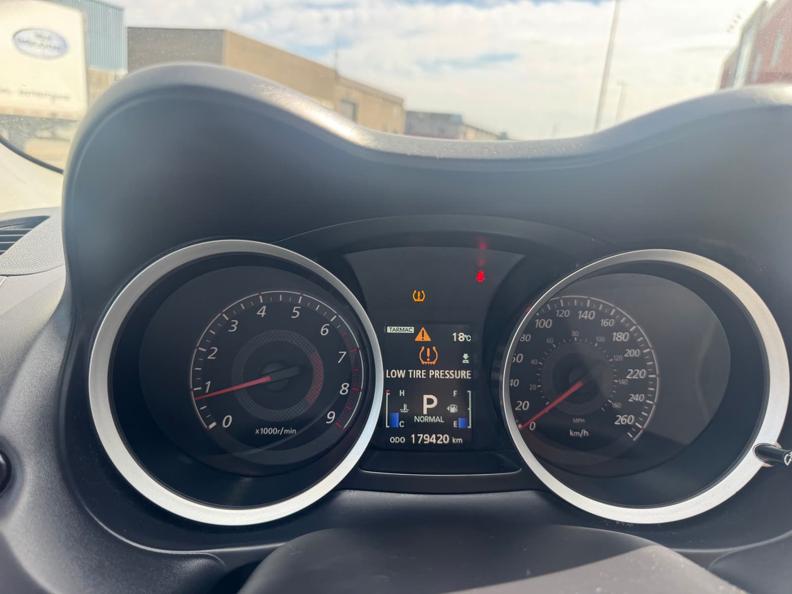 Mitsubishi Lancer 2014 - Image 10