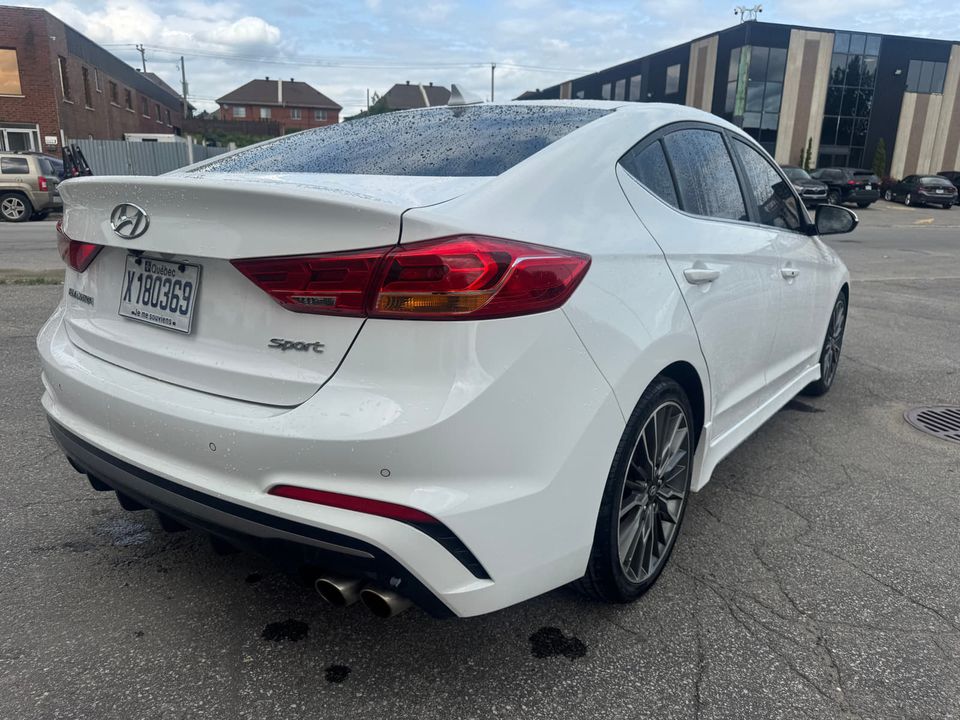 Hyundai Elantra 2018 - Image 5