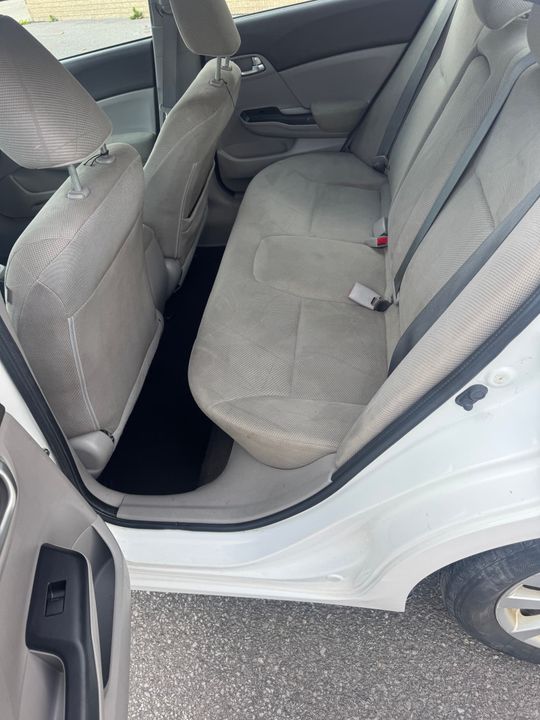 Honda Civic 2012 - Image 8