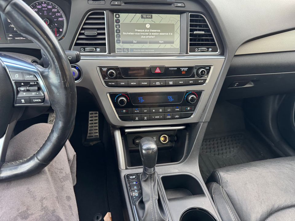 Hyundai Sonata 2015 - Image 12