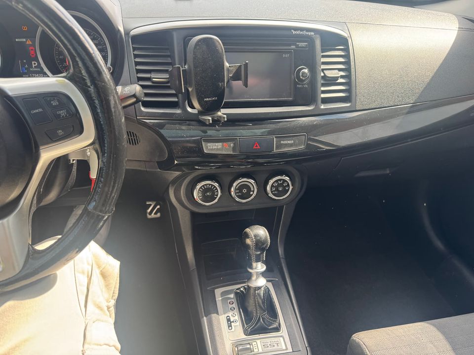 Mitsubishi Lancer 2014 - Image 8